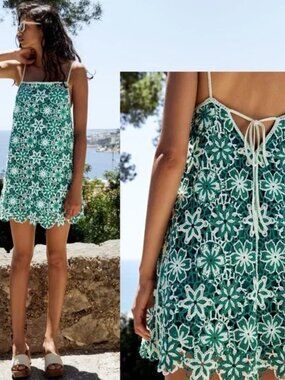Zara Crochet Floral Mini Dress Green White Size XS Blogger Fav